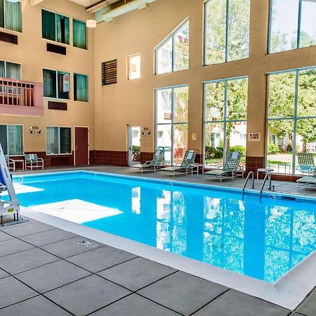 Quality Inn And Conference Center Greeley Downtown Eksteriør billede