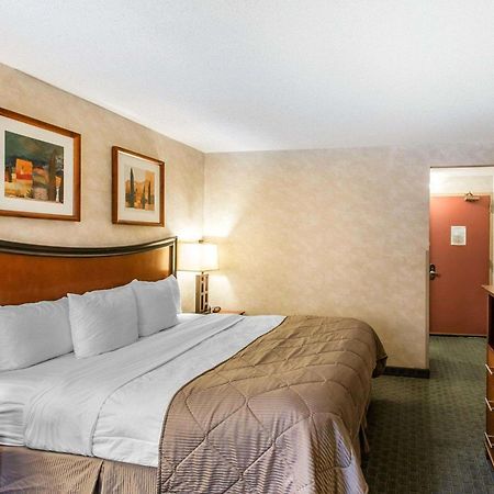 Quality Inn And Conference Center Greeley Downtown Eksteriør billede
