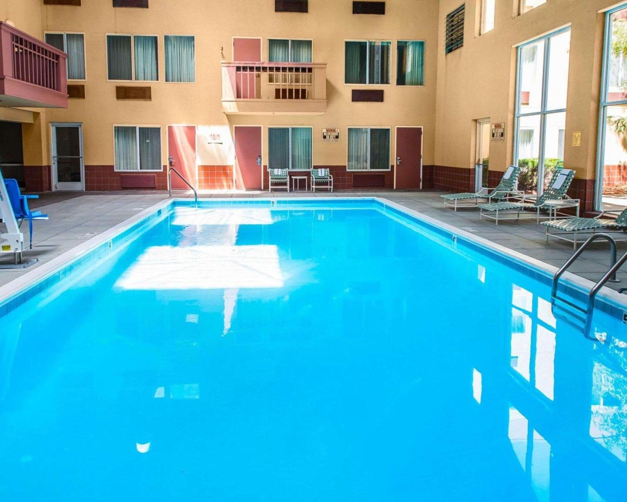 Quality Inn And Conference Center Greeley Downtown Eksteriør billede