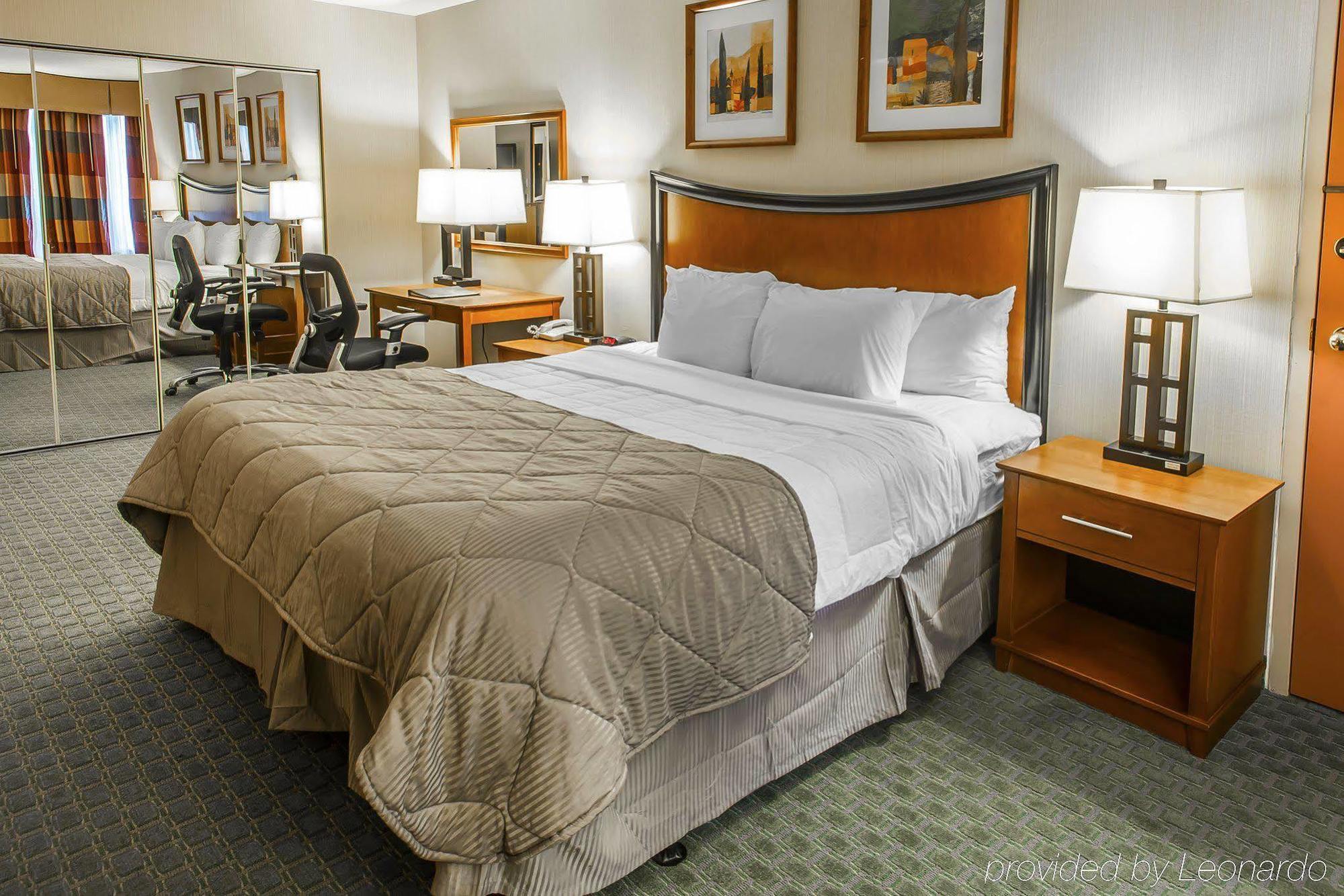 Quality Inn And Conference Center Greeley Downtown Eksteriør billede